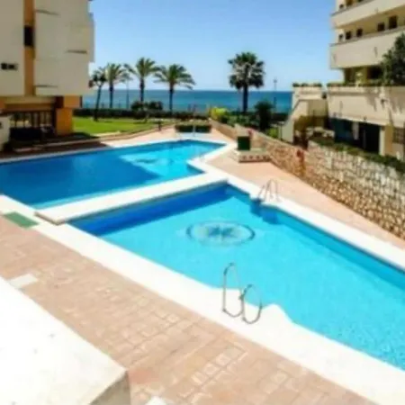 Appartement Estudio En Primera Linea De Mar De Marbellac