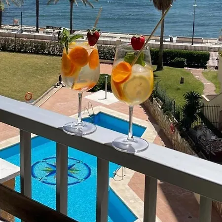 Estudio En Primera Linea De Mar De Апартаменты