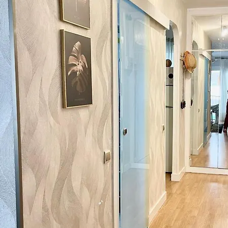 Estudio En Primera Linea De Mar De Марбелья